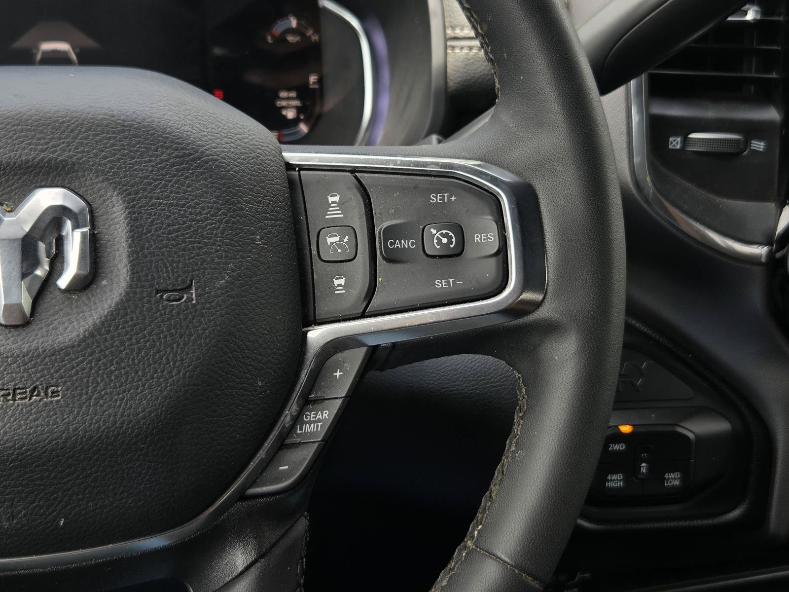 Used 2026 RAM 2500 Laramie AWD/4WD image 25