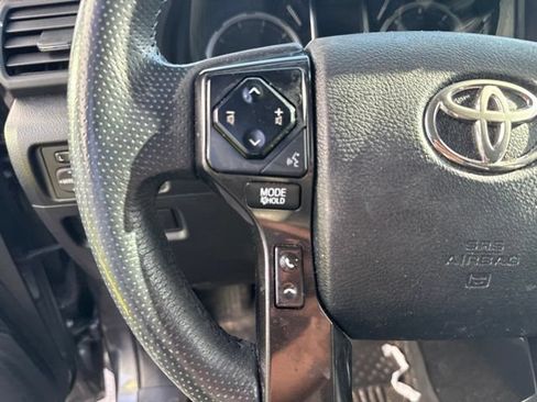Used 2020 Toyota 4Runner TRD Off-Road Premium w/ Moonroof Package AWD/4WD image 24