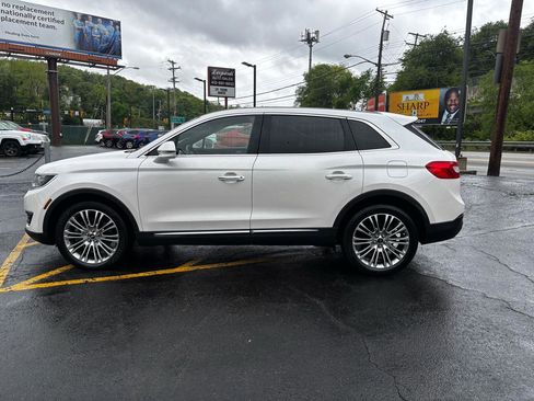 Used 2017 Lincoln MKX Reserve w/ Lincoln MKX Climate Package AWD/4WD image 4