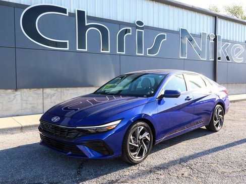 Used 2024 Hyundai Elantra Limited FWD image 1