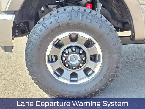 Used 2022 Ford F350 King Ranch w/ Tremor Off-Road Package AWD/4WD image 9