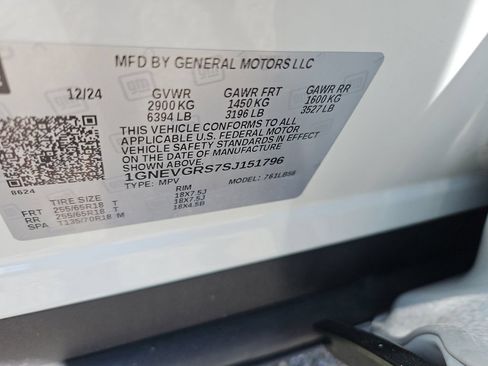 Certified 2025 Chevrolet Traverse LT AWD/4WD image 14