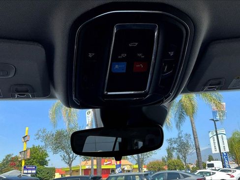 Used 2021 Jeep Grand Cherokee L Limited RWD image 16