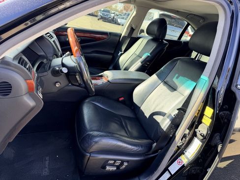 Used 2011 Lexus LS 460 AWD image 15