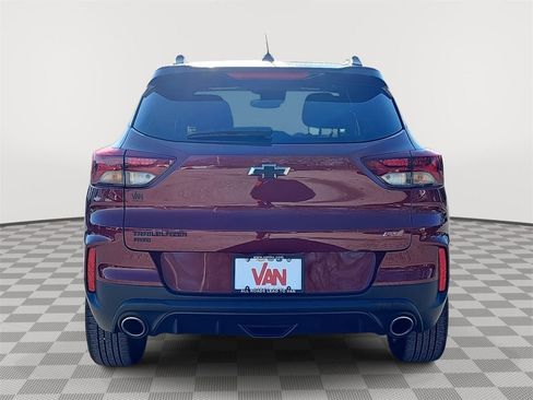 Certified 2023 Chevrolet TrailBlazer RS w/ Sun and Liftgate Package image 6