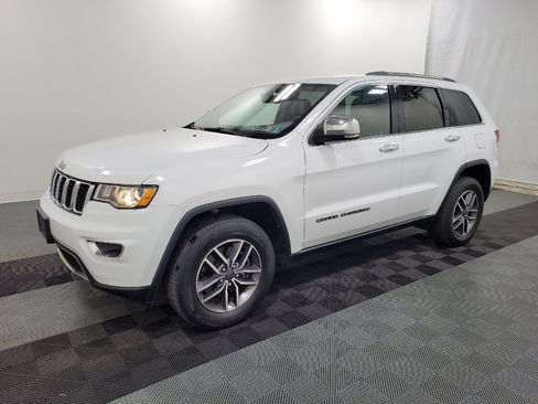 Used 2021 Jeep Grand Cherokee Limited AWD/4WD image 2