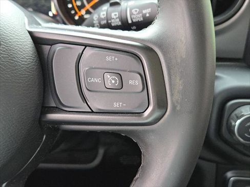 Certified 2022 Jeep Wrangler Unlimited Sport AWD/4WD image 28