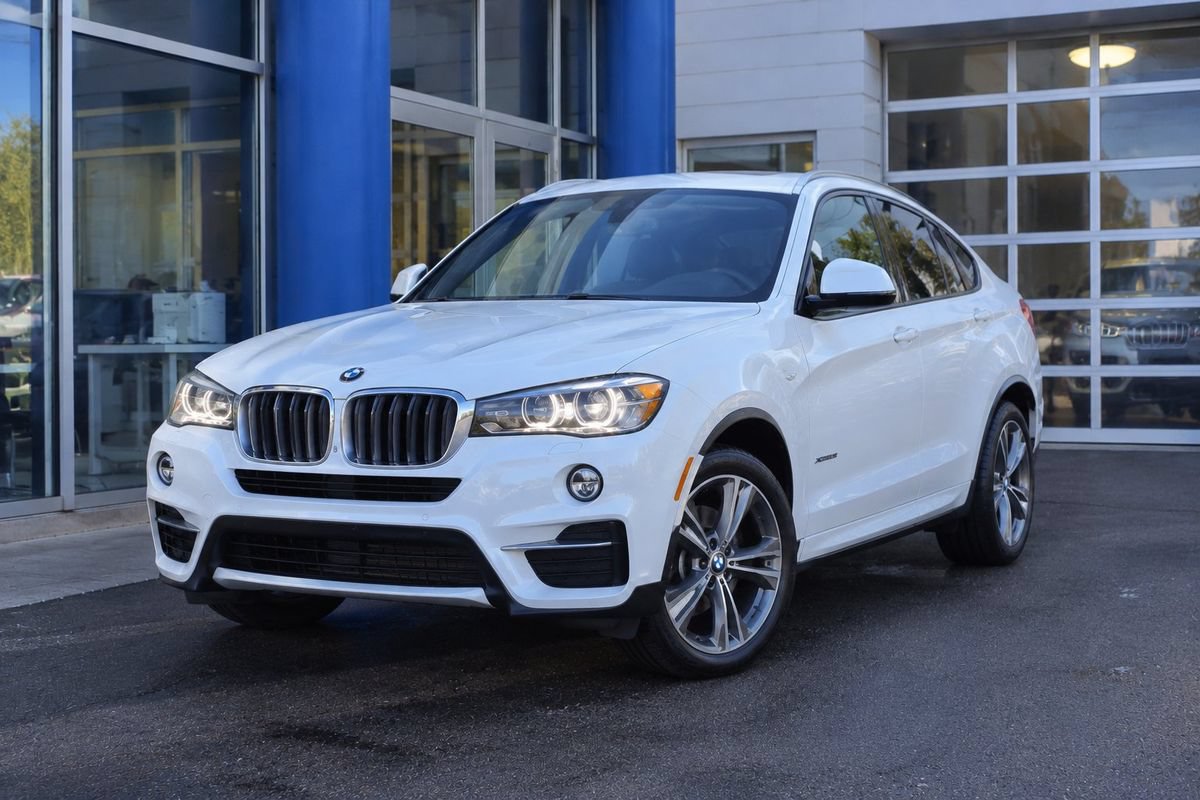 Used 2018 BMW X4 xDrive28i AWD/4WD image 1