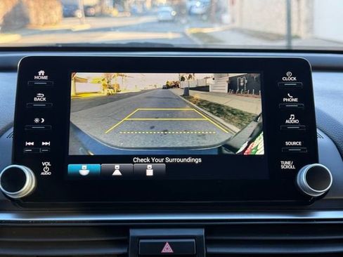 Used 2019 Honda Accord Sport image 38