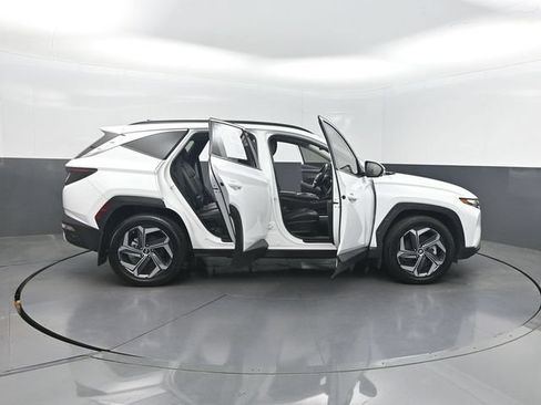 Used 2022 Hyundai Tucson Limited AWD/4WD image 35