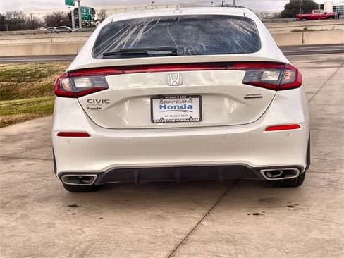 Certified 2024 Honda Civic Sport Touring image 6