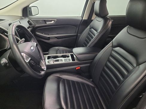 Used 2024 Ford Edge SEL image 17