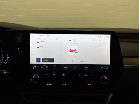 Used 2024 Lexus RX 350 Premium w/ Accessory Package (Z1) AWD/4WD image 23