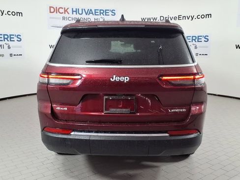 Used 2024 Jeep Grand Cherokee L Limited image 5