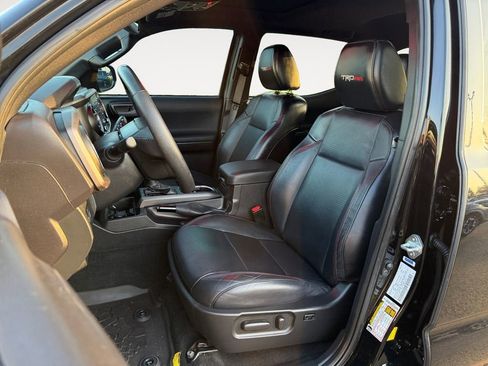 Used 2021 Toyota Tacoma TRD Pro AWD/4WD image 6