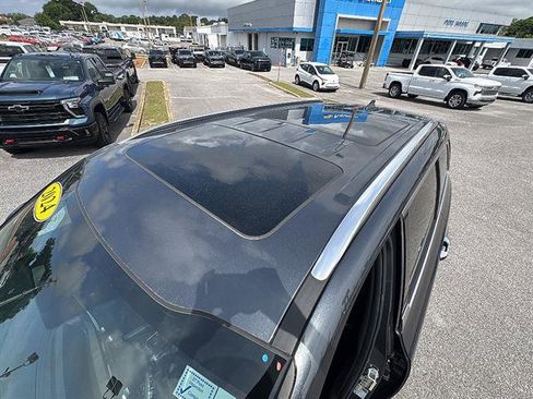 Used 2024 Kia Telluride SX FWD image 11
