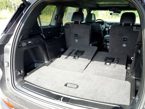 New 2025 Jeep Grand Cherokee L Limited image 33