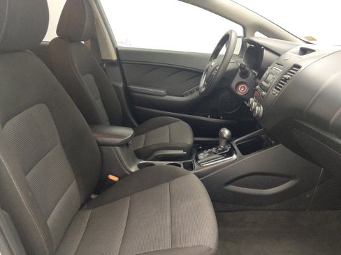 Used 2017 Kia Forte LX FWD image 21