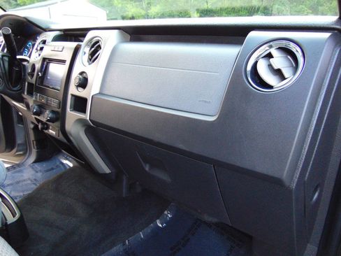 Used 2011 Ford F150 XLT w/ XLT Chrome Pkg RWD image 19