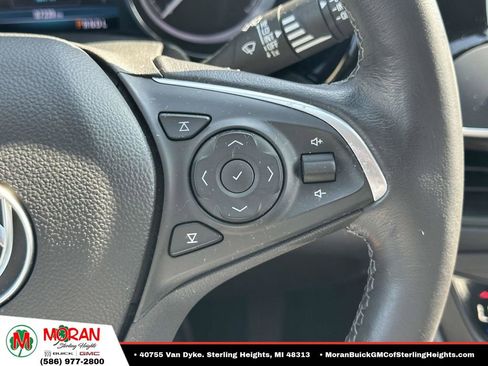 Certified 2020 Buick Envision Essence FWD image 22