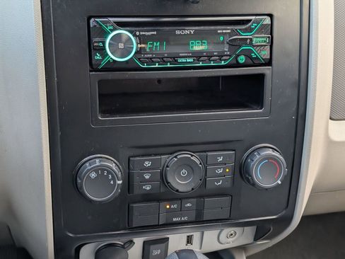 Used 2012 Ford Escape XLT image 20