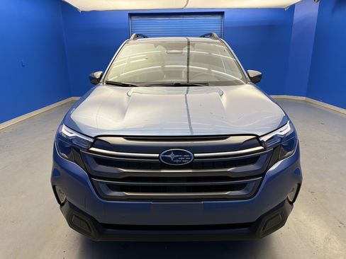 Certified 2025 Subaru Forester Premium image 3