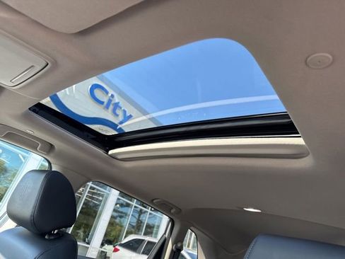 Used 2023 Honda CR-V EX-L image 24