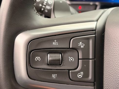 Used 2024 Chevrolet Silverado 1500 LTZ AWD/4WD image 29
