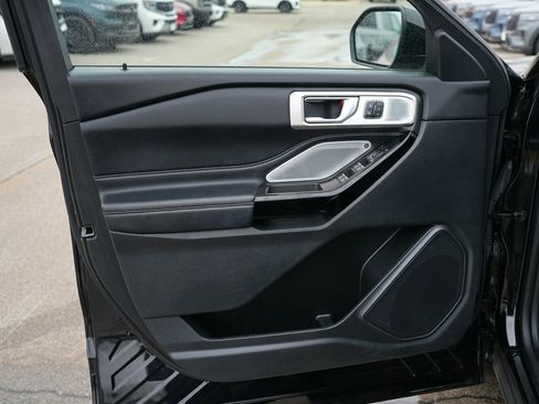 Used 2022 Ford Explorer ST w/ Equipment Group 401A image 19