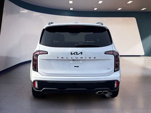 Certified 2025 Kia Telluride SX Prestige X-Line image 4