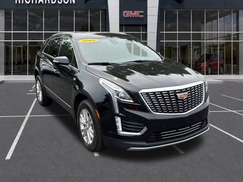 Used 2024 Cadillac XT5 Luxury AWD/4WD image 3
