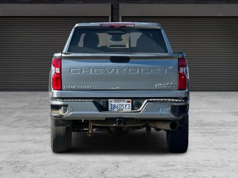 Used 2024 Chevrolet Silverado 3500 High Country w/ Technology Package AWD/4WD image 5