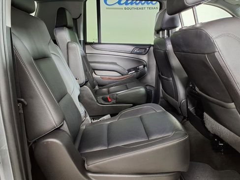 Used 2018 GMC Yukon XL SLT image 9
