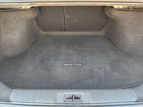 Used 2024 Nissan Sentra SV FWD image 31