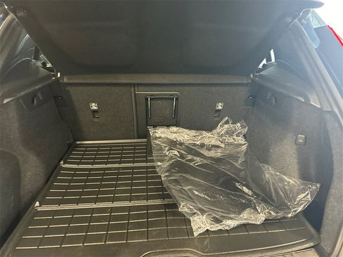 Certified 2023 Volvo XC40 B5 Plus w/ Driver Assist Package image 26