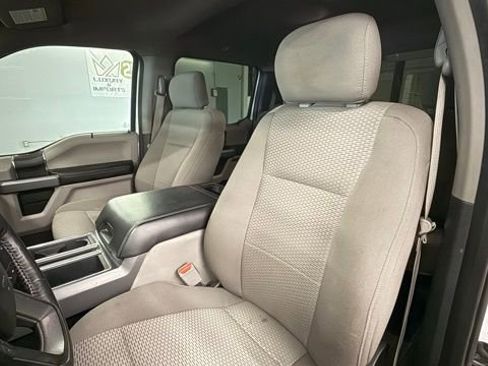 Used 2017 Ford F150 XLT w/ Equipment Group 301A Mid AWD/4WD image 17