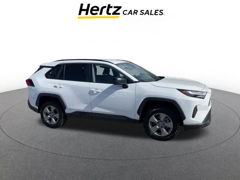 Used 2025 Toyota RAV4 LE image 1