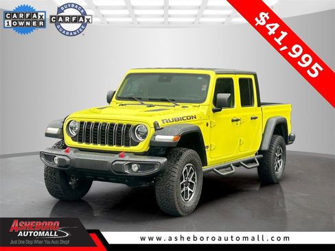 Used 2024 Jeep Gladiator Rubicon w/ Technology Group image 1