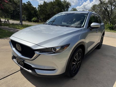 Used 2018 MAZDA CX-5 Touring w/ Preferred Equipment Package FWD image 7