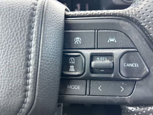 Used 2025 Toyota Tacoma SR5 RWD image 17