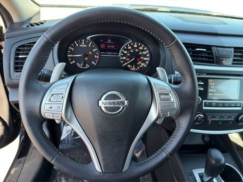 Used 2017 Nissan Altima 2.5 SR image 17