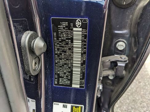 Used 2022 Toyota Corolla SE image 33