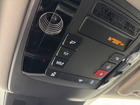 New 2026 Kia Carnival image 24