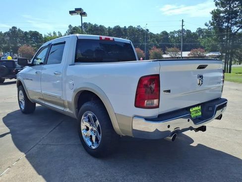 Used 2011 RAM 1500 Laramie AWD/4WD image 4