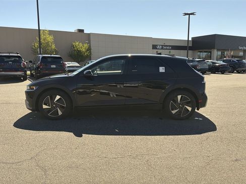New 2026 Hyundai Ioniq 5 SEL AWD/4WD image 13