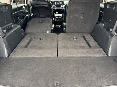 Used 2022 Kia Sorento SX image 17