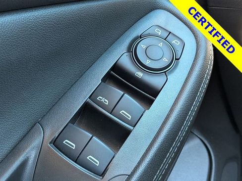 Used 2024 Buick Encore GX Sport Touring image 19