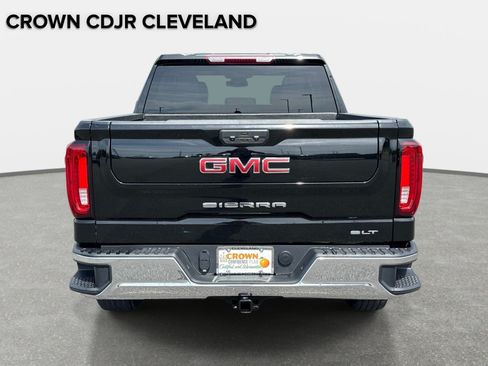 Used 2025 GMC Sierra 1500 SLT AWD/4WD image 6