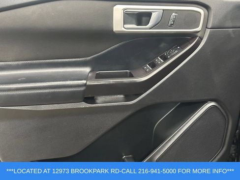 Used 2020 Ford Explorer XLT w/ Comfort Package AWD/4WD image 7