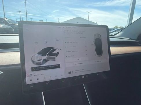 Used 2020 Tesla Model 3 Long Range AWD/4WD image 21